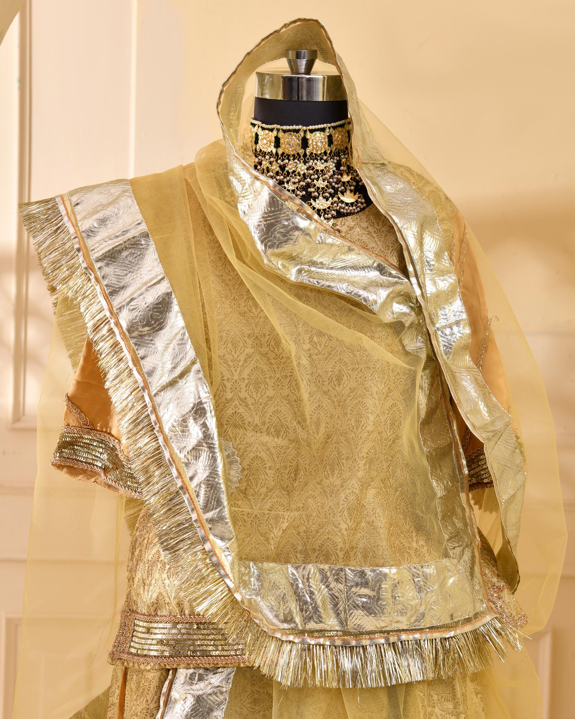 Zari Handwork Cream Poshak